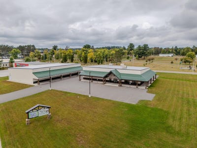 /international/us/2500-e-main-street-merrill-wi-110102223063/
