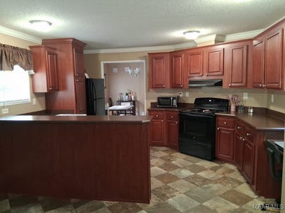 /international/us/1138-flat-rock-road-tallassee-al-110101028635/
