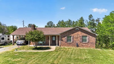 /international/us/5225-blue-ridge-dr-gretna-va-110105424424/