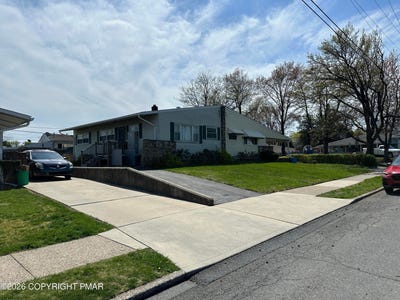 /international/us/1538-jill-street-bethlehem-pa-110107319524/