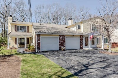 /international/us/34-eagle-run-warwick-ri-110107336869/