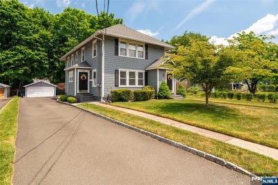 /international/us/423-closter-dock-road-closter-nj-110108876969/