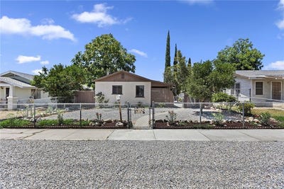 /international/us/225-n-campus-avenue-ontario-ca-110097045988/