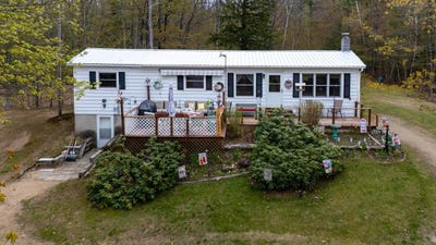 /international/us/95-albany-avenue-bartlett-nh-110108192162/