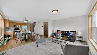 /international/us/2067-26th-avenue-nw-rochester-mn-110107821154/