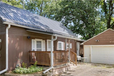 /international/us/235-2nd-avenue-ne-milaca-mn-110101026330/