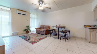 /international/us/rivera-lane-tumon-gu-110108029782/