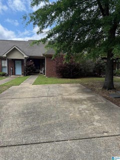 /international/us/195-apricot-lane-calera-al-110108022056/