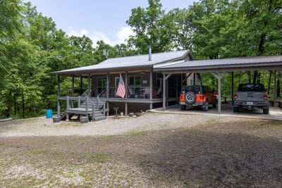/international/us/111231-s-4588-rd-sallisaw-ok-110108250542/