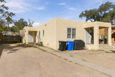 /international/us/2121-eton-avenue-se-albuquerque-nm-110120664922/
