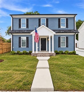 /international/us/911-bainbridge-boulevard-chesapeake-va-110120018464/