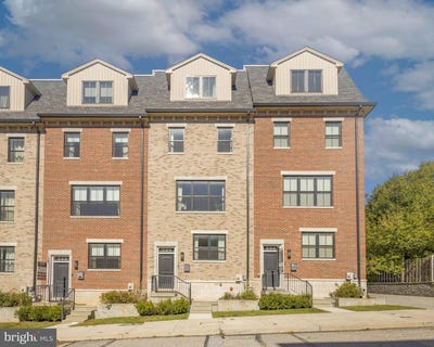 /international/us/328-wright-street-philadelphia-pa-110120489327/