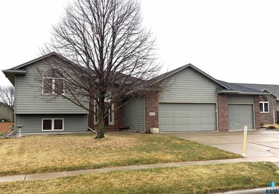 /international/us/7504-s-aftyn-ave-sioux-falls-sd-110107000591/