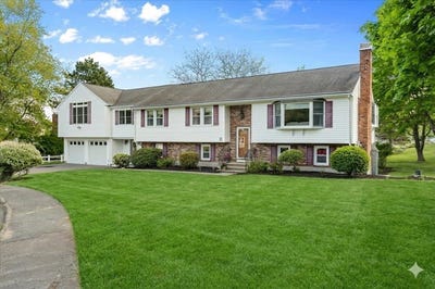 /international/us/11-hingston-circle-braintree-ma-110108145333/