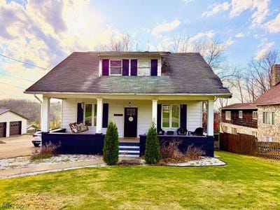 /international/us/70090-main-street-st-clairsville-oh-110107232748/