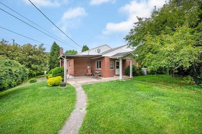 /international/us/290-w-ridge-st-wytheville-va-110100390089/