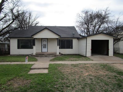 /international/us/515-w-mclain-street-seymour-tx-110105291764/