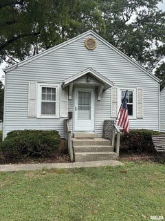 /international/us/524-henry-street-jacksonville-il-110101010133/