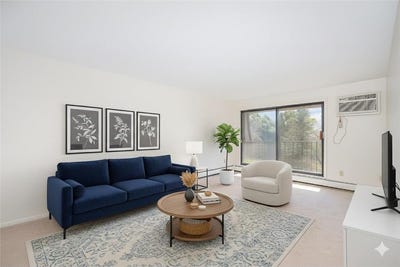 /international/us/3421-kent-street-shoreview-mn-110102078985/