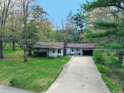 /international/us/112-marquette-avenue-houghton-lake-mi-110108222522/