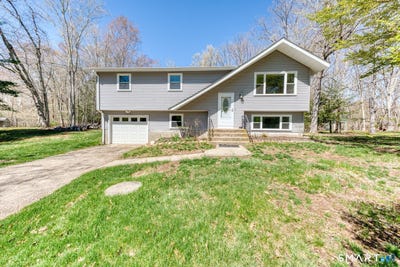 /international/us/371-warrenville-road-mansfield-ct-110107786421/