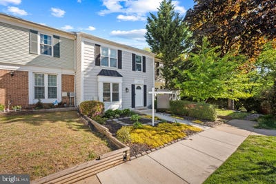 /international/us/13015-country-ridge-drive-germantown-md-110107501633/