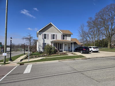 /international/us/101-n-lewis-street-saline-mi-110098977840/