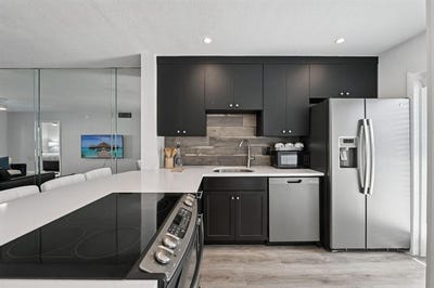 /international/us/1461-s-ocean-boulevard-pompano-beach-fl-110120917270/