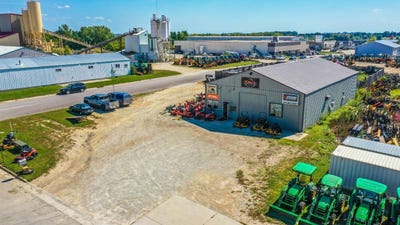 /international/us/126-bissen-st-caledonia-mn-110102302815/