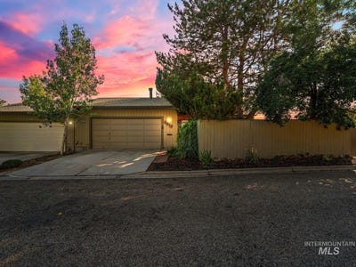/international/us/4917-n-wildrye-dr-boise-id-110100469732/