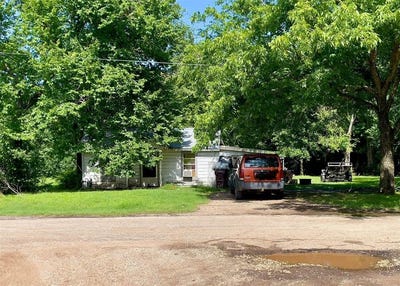 /international/us/300-smith-street-como-tx-110095508022/