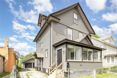 /international/us/668-emerson-street-rochester-ny-110099521942/