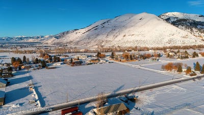 /international/us/8-31-acres-dry-creek-road-afton-wy-110097091923/?lang=zh-tw