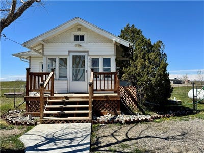 /international/us/3810-homer-davis-road-shepherd-mt-110107682419/