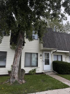 /international/us/448-e-60th-place-merrillville-in-110120054669/