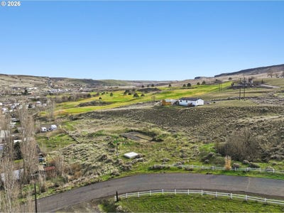 /international/us/1100-columbia-view-dr-arlington-or-110105726338/