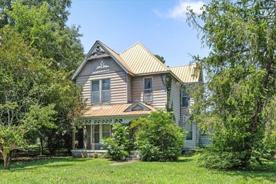 /international/us/1700-marion-avenue-south-pittsburg-tn-110119517776/