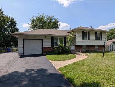 /international/us/8-nw-noel-street-lee-s-summit-mo-110109655995/