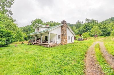 /international/us/8485-meadow-fork-road-hot-springs-nc-110109750850/