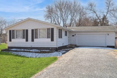 /international/us/4519-prairie-avenue-mchenry-il-110098178169/