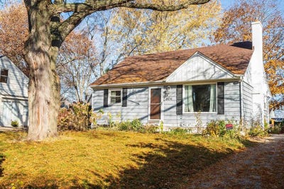 /international/us/6434-n-willow-glen-ln-glendale-wi-110108815670/