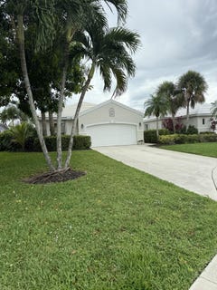 /international/us/2611-neaton-court-wellington-fl-110099872502/