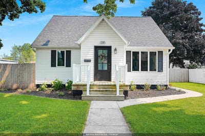 /international/us/314-buchanan-street-algoma-wi-110101397856/