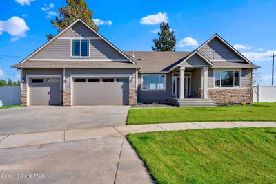 /international/us/8820-bedwell-st-rathdrum-id-110105288287/