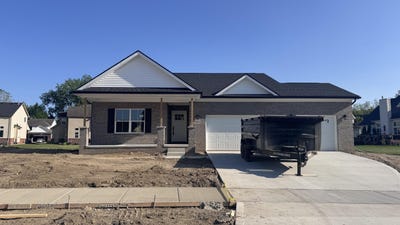 /international/us/30821-lower-ridge-drive-new-boston-mi-110107583297/