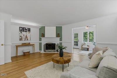 /international/us/2834-wayland-drive-raleigh-nc-110107876517/
