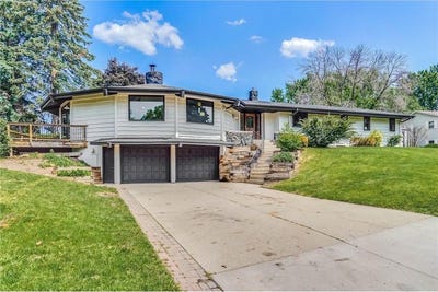 /international/us/1000-winston-circle-mendota-heights-mn-110100965437/