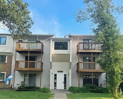 /international/us/30052-w-12-mile-road-farmington-hills-mi-110101135520/