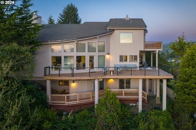 /international/us/1204-ne-harbor-ridge-lincoln-city-or-110095073402/?lang=pt