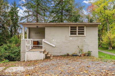 /international/us/225-waverly-street-morgantown-wv-110103621221/